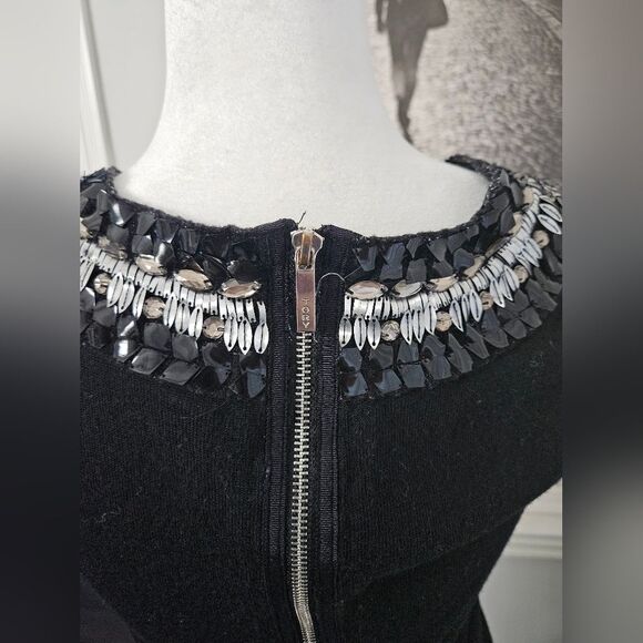 Tory Burch 100% Merino Wool Embellished Dress - small - Picture 3 of 10